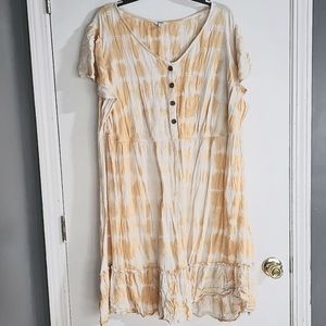 Cute white/orange Short sleeve dress